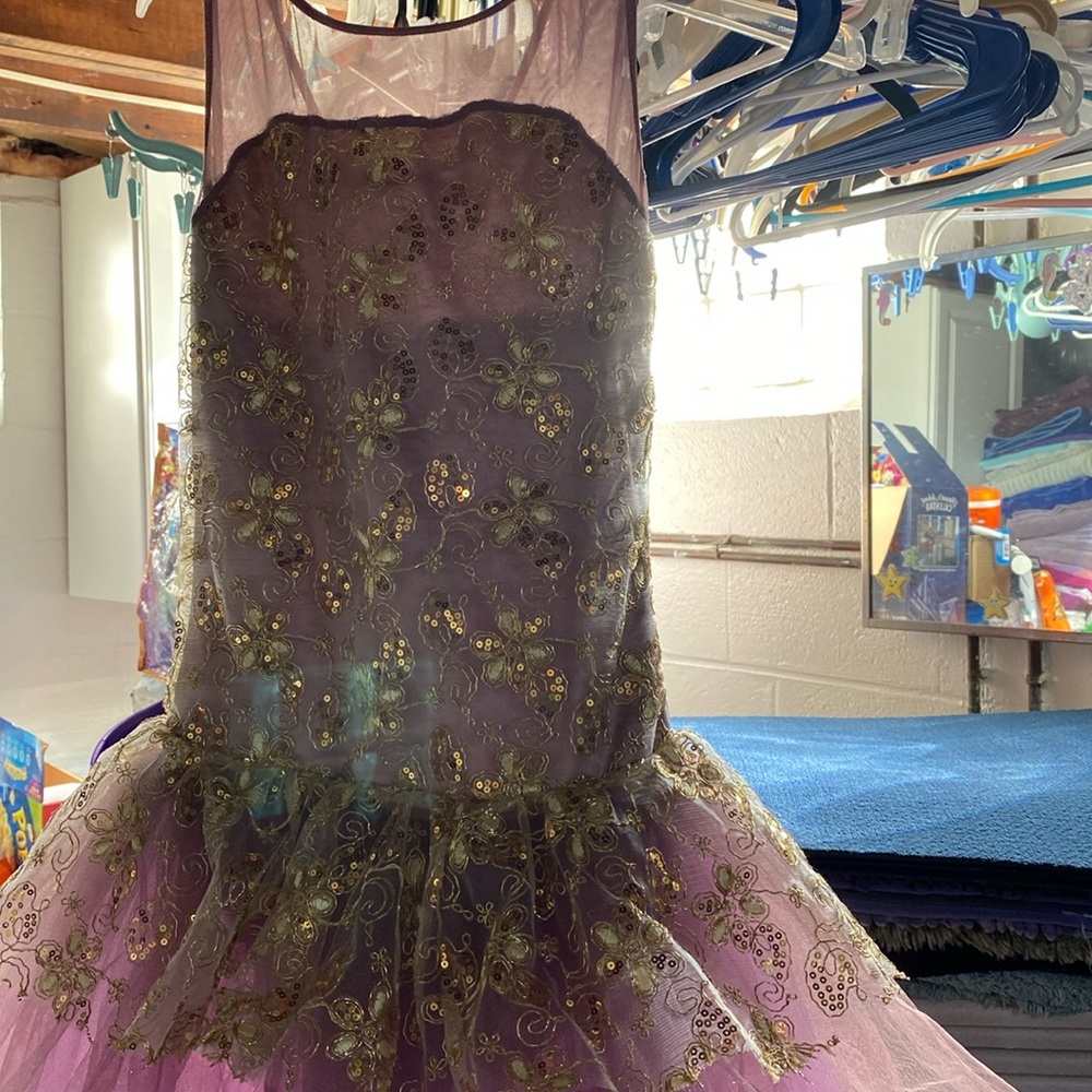 Dance costume